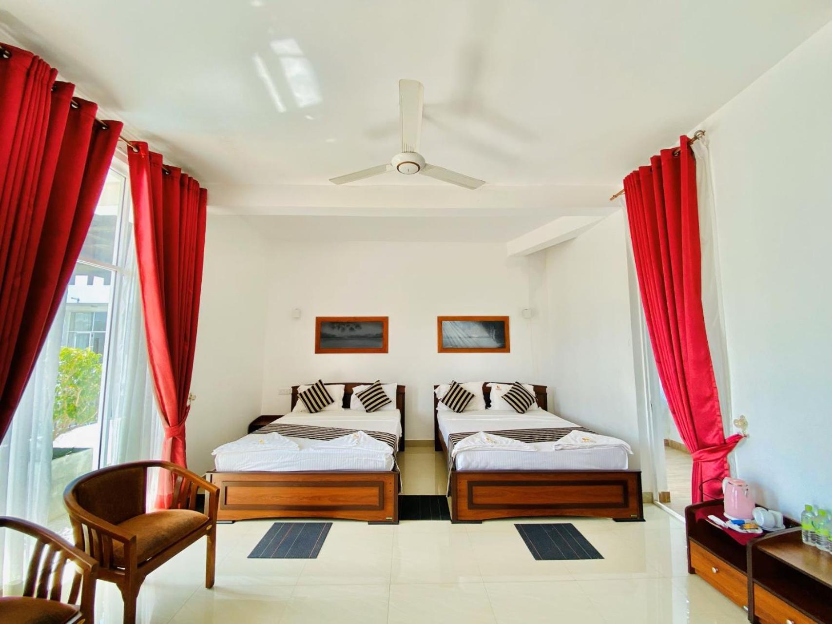 Ceylan Lodge 아누라다푸라 외부 사진