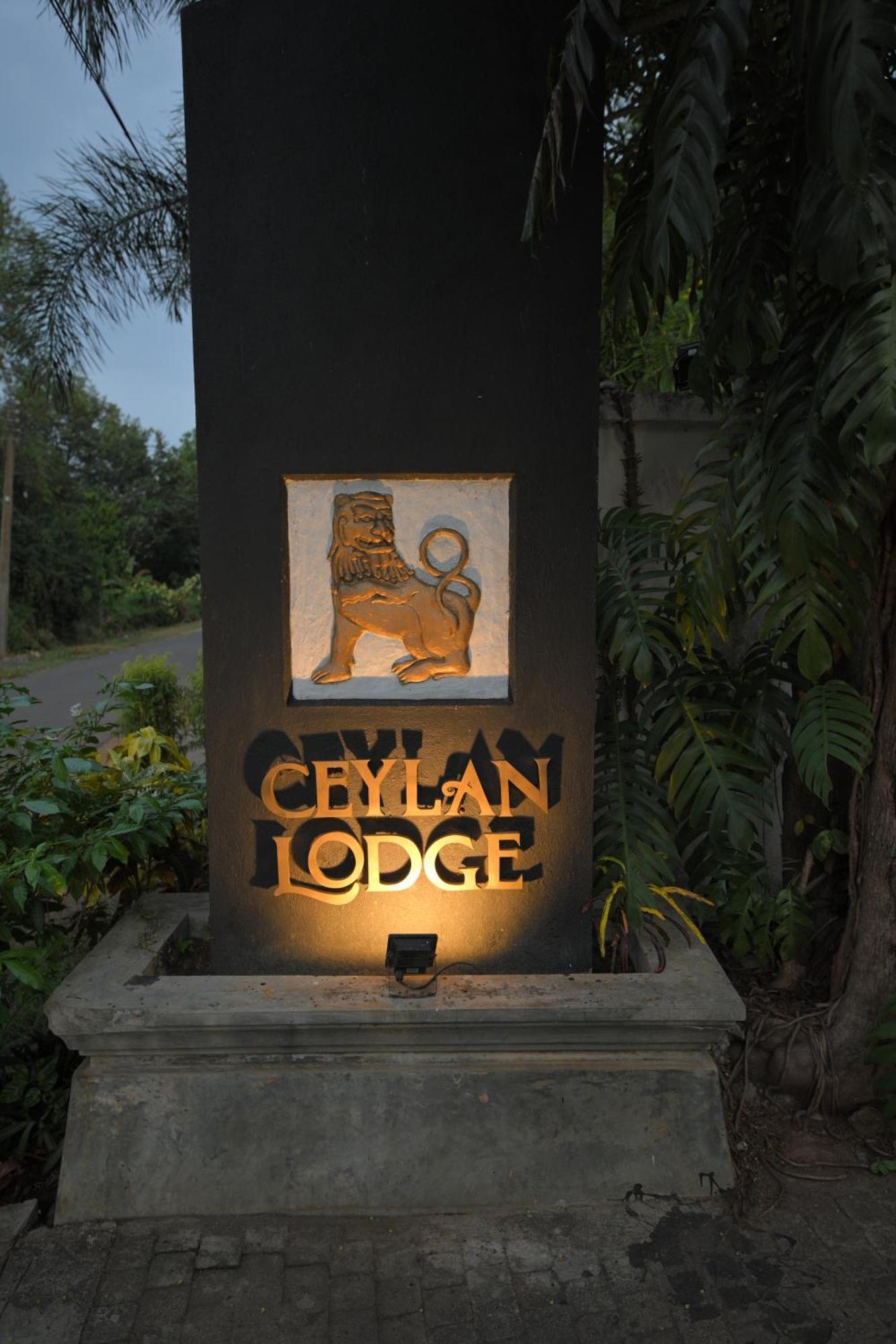 Ceylan Lodge 아누라다푸라 외부 사진